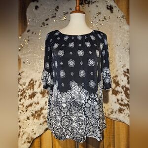 Black and White Women's Top